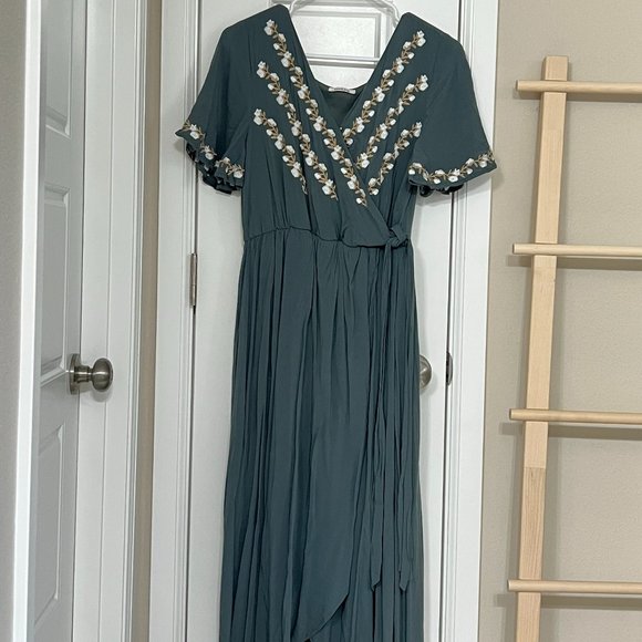 Wren and Ivory Dress Damara Faux Wrap in Kale - Small (0-4) - Picture 1 of 2